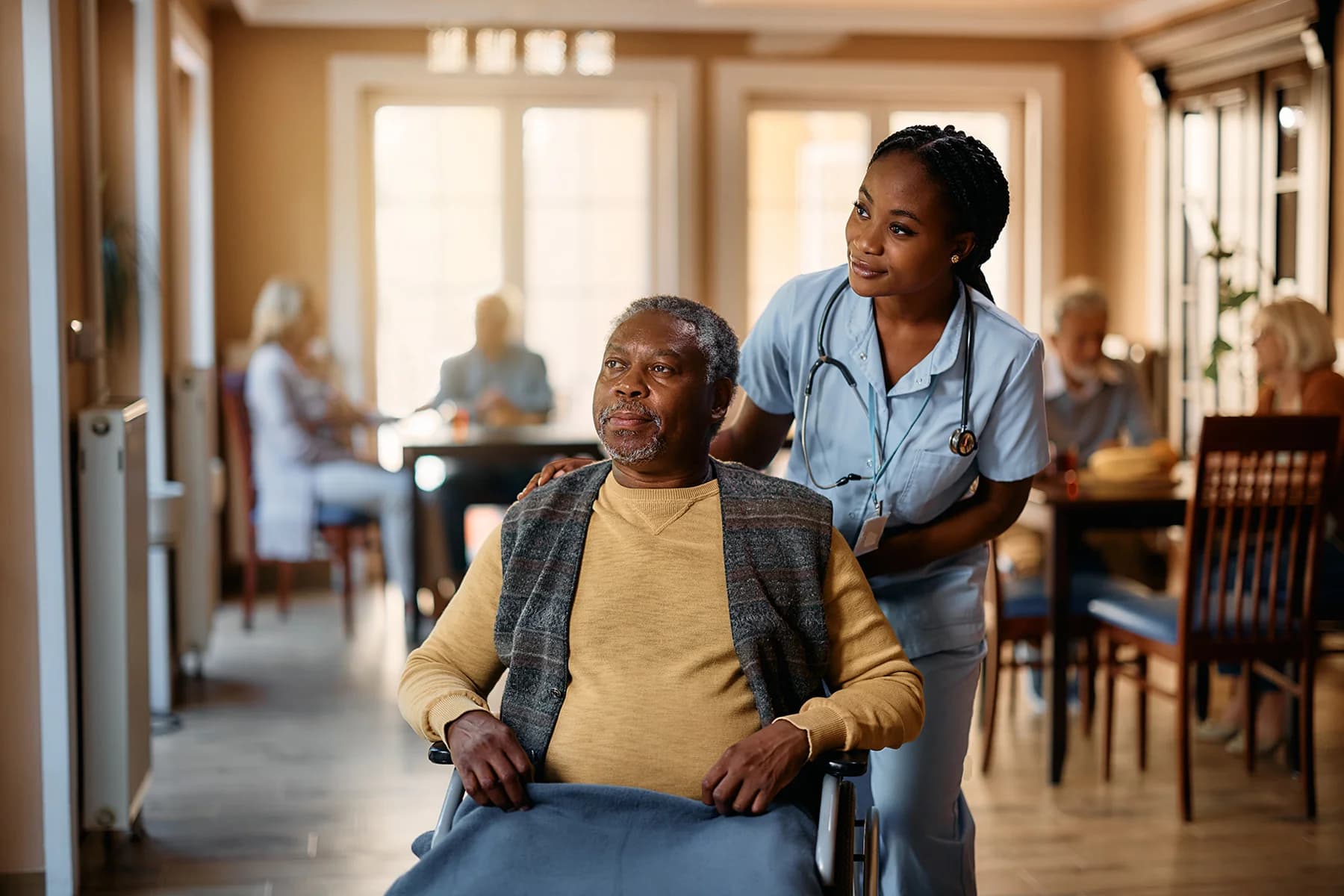Nurse providing care in a home setting
